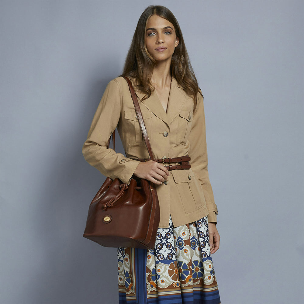 THE BRIDGE Damen-Beuteltasche aus braunem Leder der Story-Linie