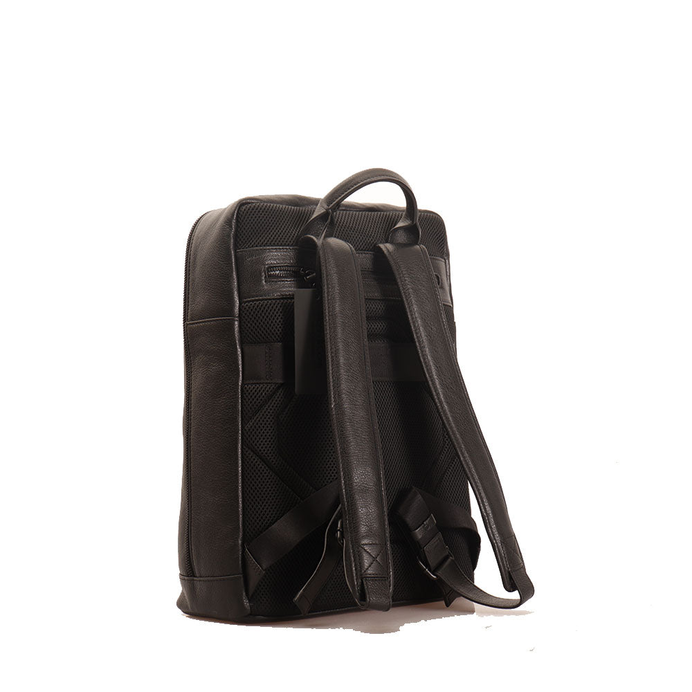 GIANNI CONTI Herren Laptop Rucksack aus schwarzem Leder