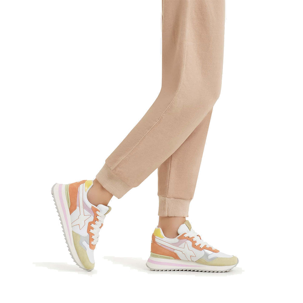 W6YZ Yak-W Sneakers
Damenschuhe aus technischem Stoff und Wildleder in der Farbe Weiß Strohflieder