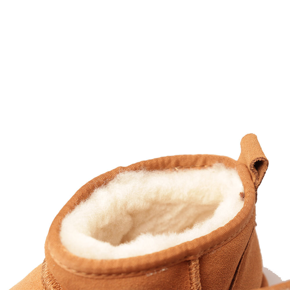 MASSIMO SANTINI Penny-Linie
Gepolsterte Stiefeletten S aus Velours in Camel color