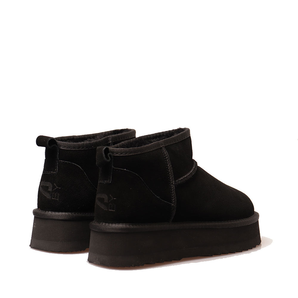 MASSIMO SANTINI PAMILA LINIE
Gepolsterte Plateau-Stiefeletten in schwarzem Velours