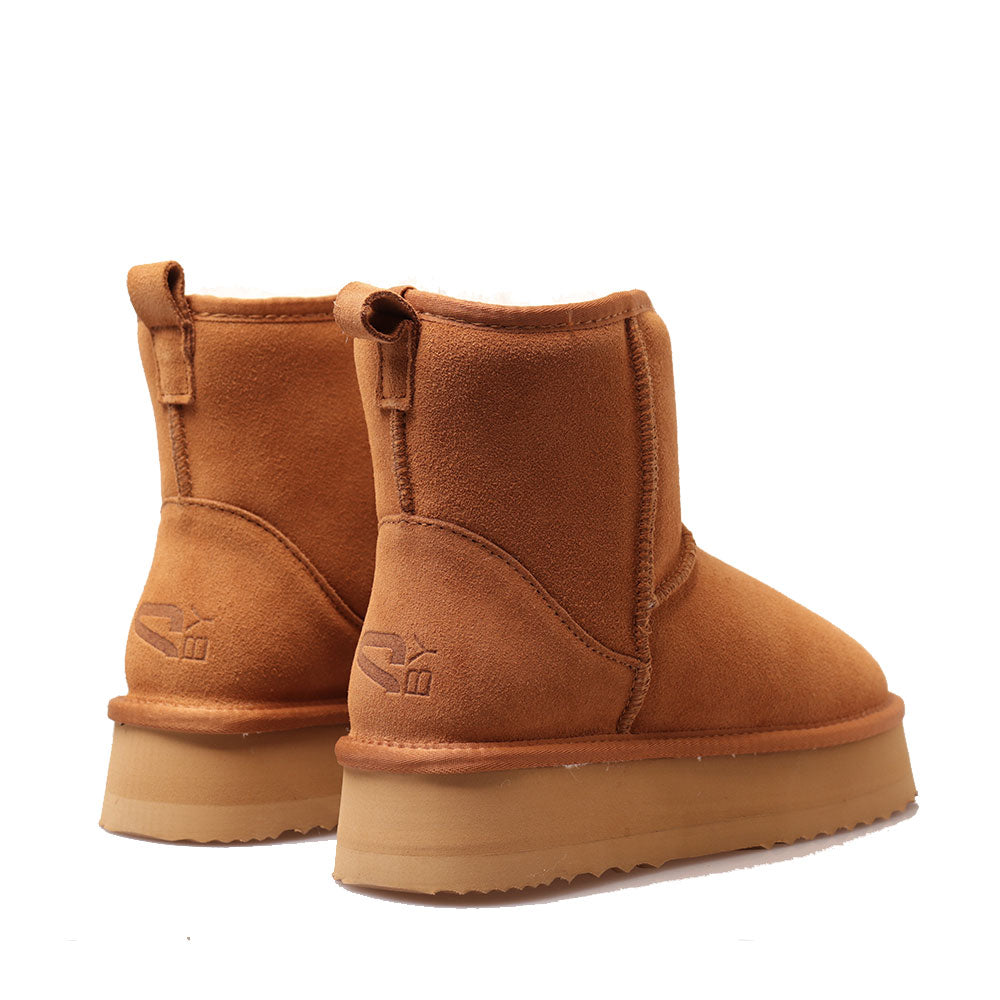 MASSIMO SANTINI Polly-Linie
Gepolsterte Midi-Plateau-Stiefeletten aus Kamelfarbenem Velours