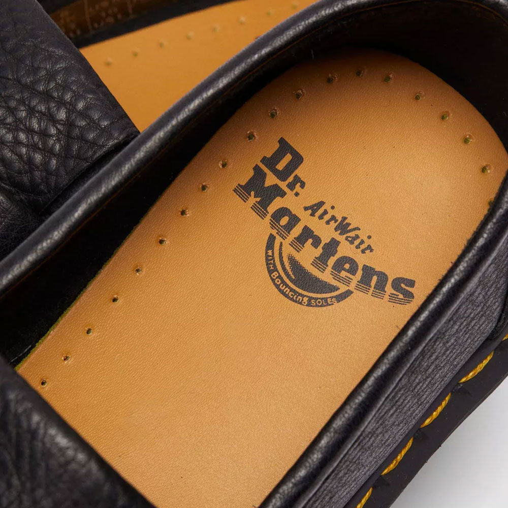 DR. MARTENS Adrian YS-Linie
Herren Mokassins aus schwarzem Ambassador-Leder