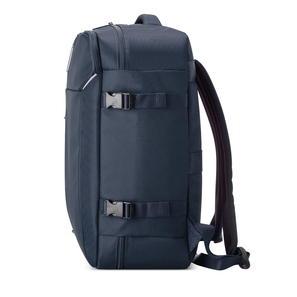 RONCATO Ironik 2.0
Easyjet Reiserucksack in Mitternachtsblau Farbe 45x36x20 cm