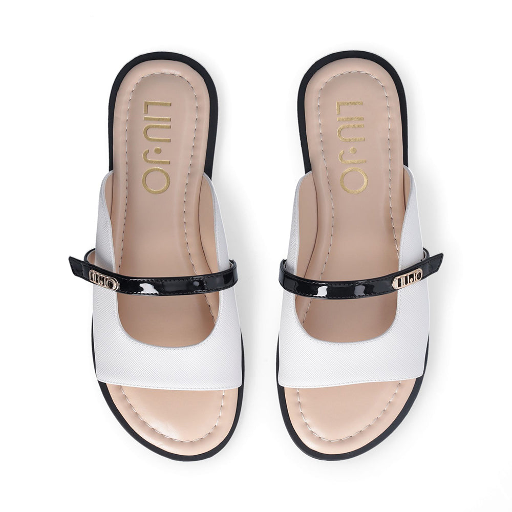 LIU JO Amira 933 Flache Sandalen in weißem Saffiano-Print mit schwarzem Riemen