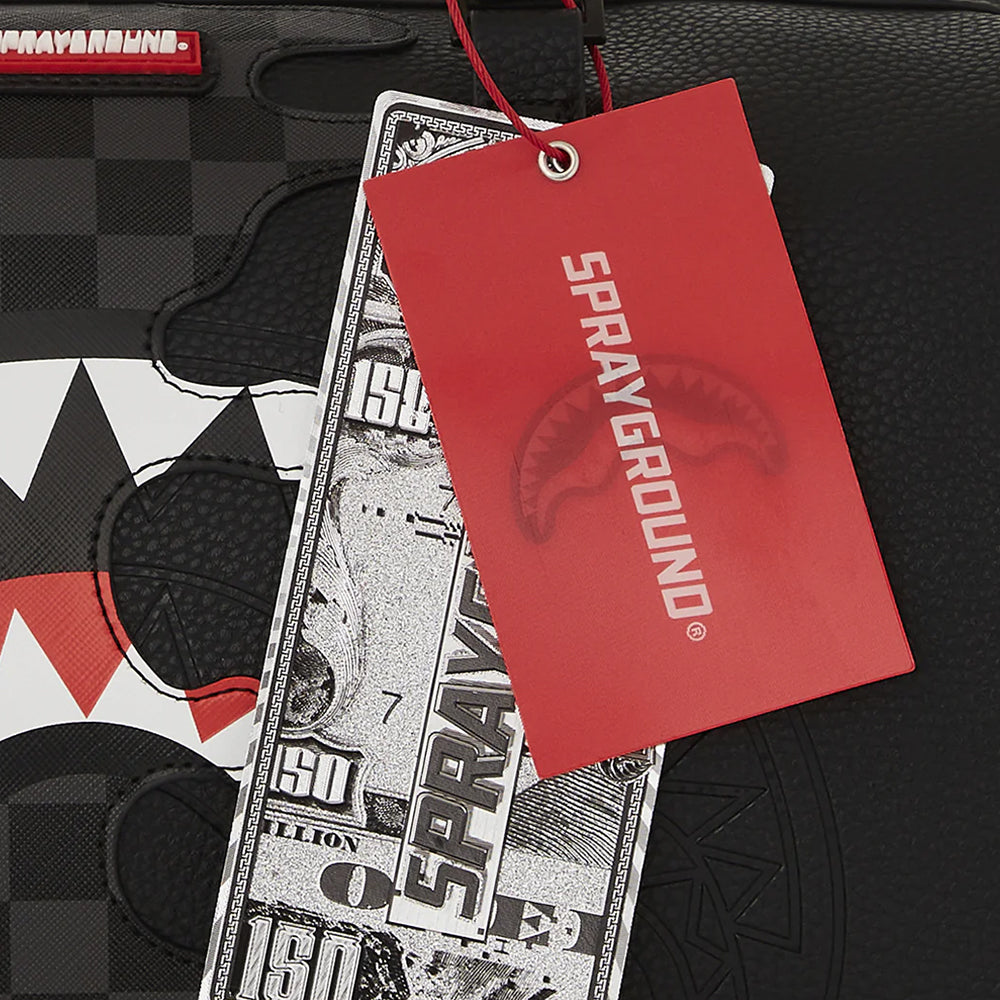 SPRAYGROUND Kofferraum mit Unfinished Shark Print
