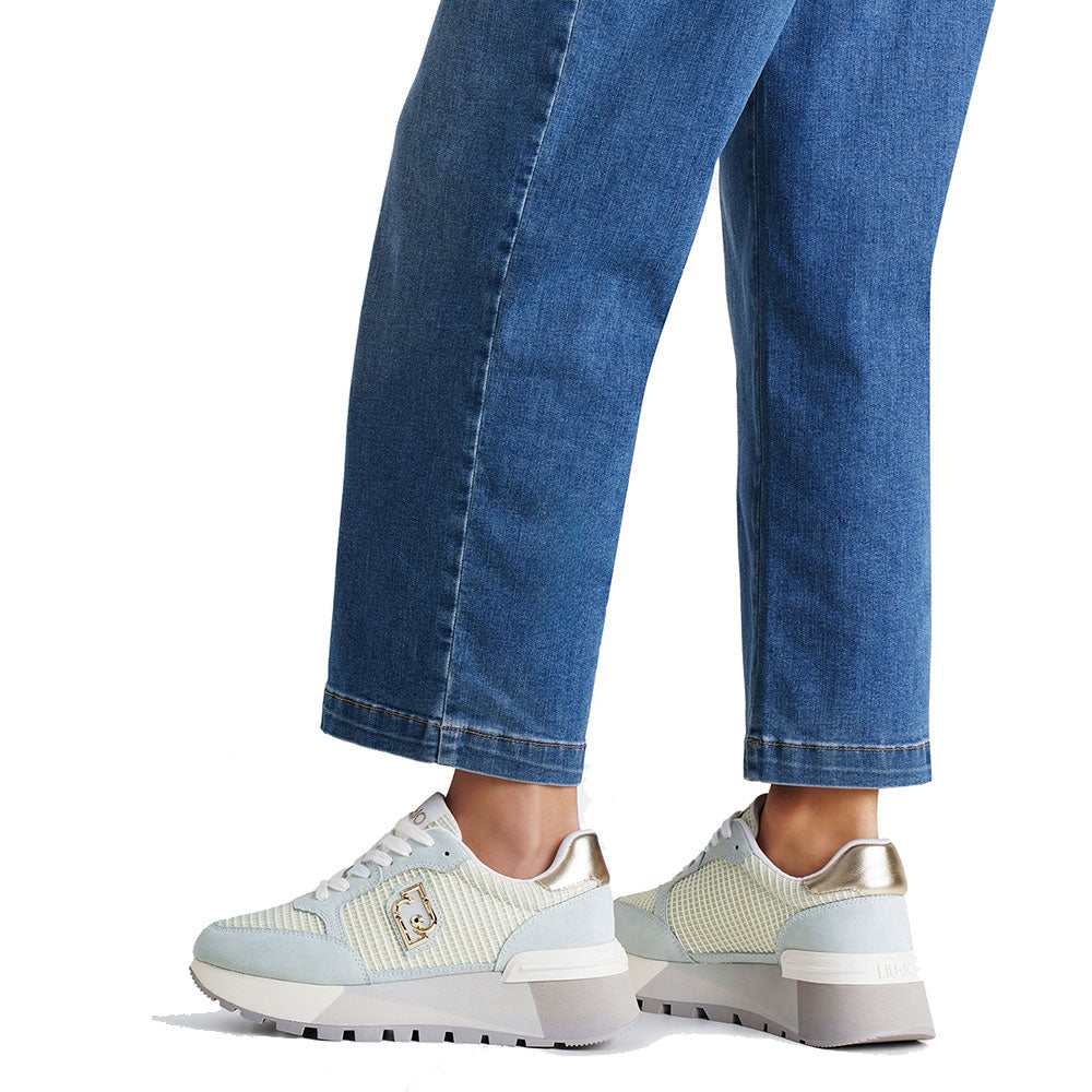 LIU JO AMAZING 25
Plateau Sneakers aus Wildleder und Mesh in Wasserfarbe