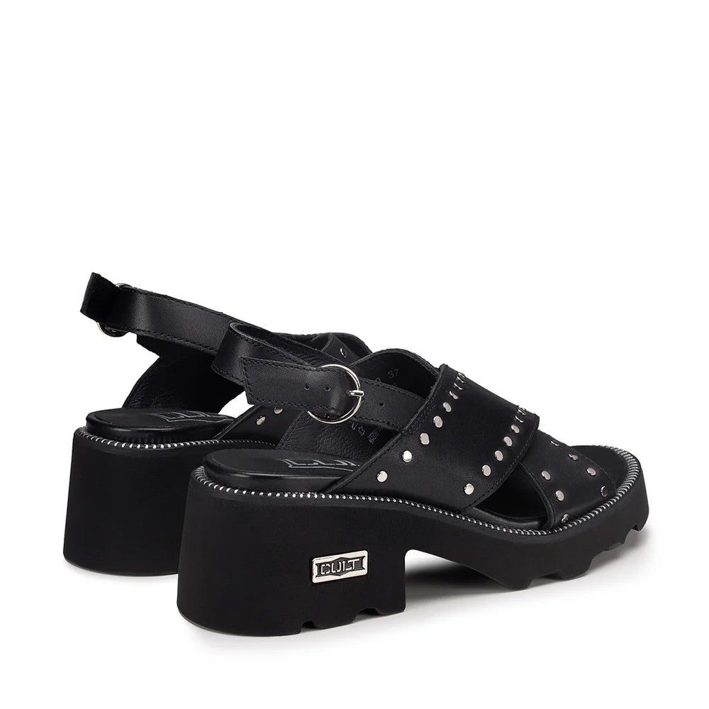 CULT Grace 3705
Damensandalen aus schwarzem Leder mit Nieten