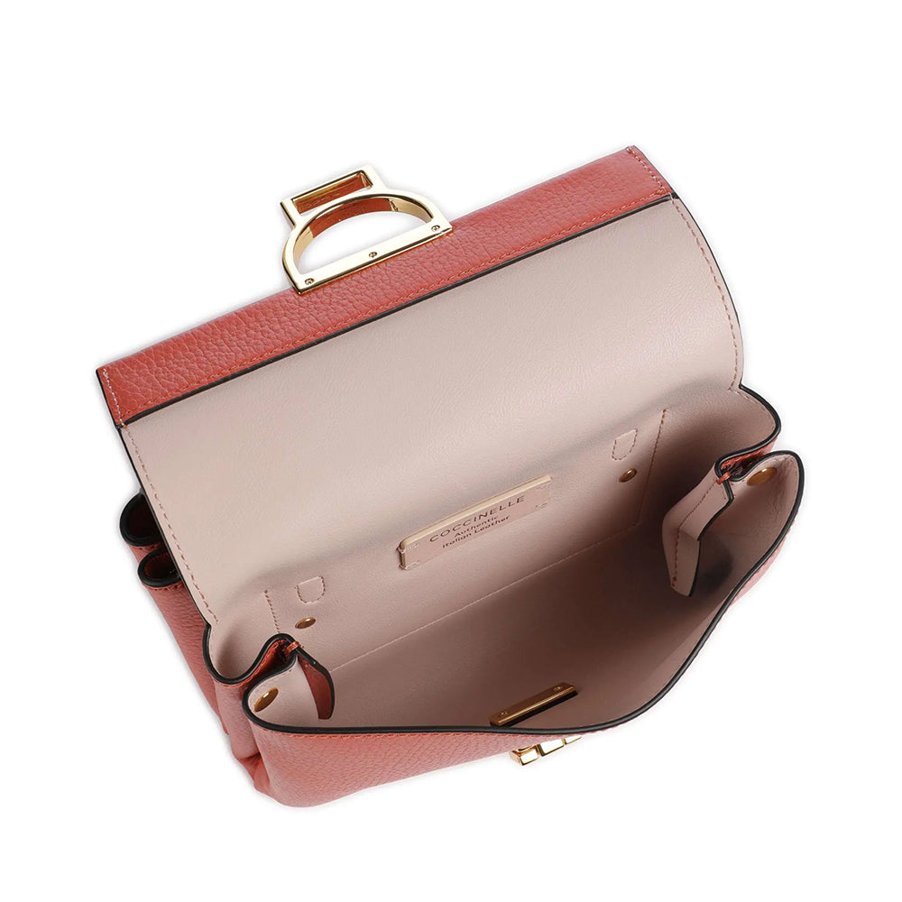 COCCINELLE Arlettis Linie
Damen Handtasche mit Schultergurt aus Grenadine Red Leder