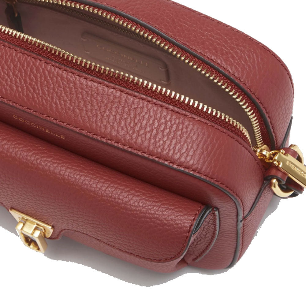 COCCINELLE Beat Soft Linie
Damen Schultertasche aus Brandy Leder