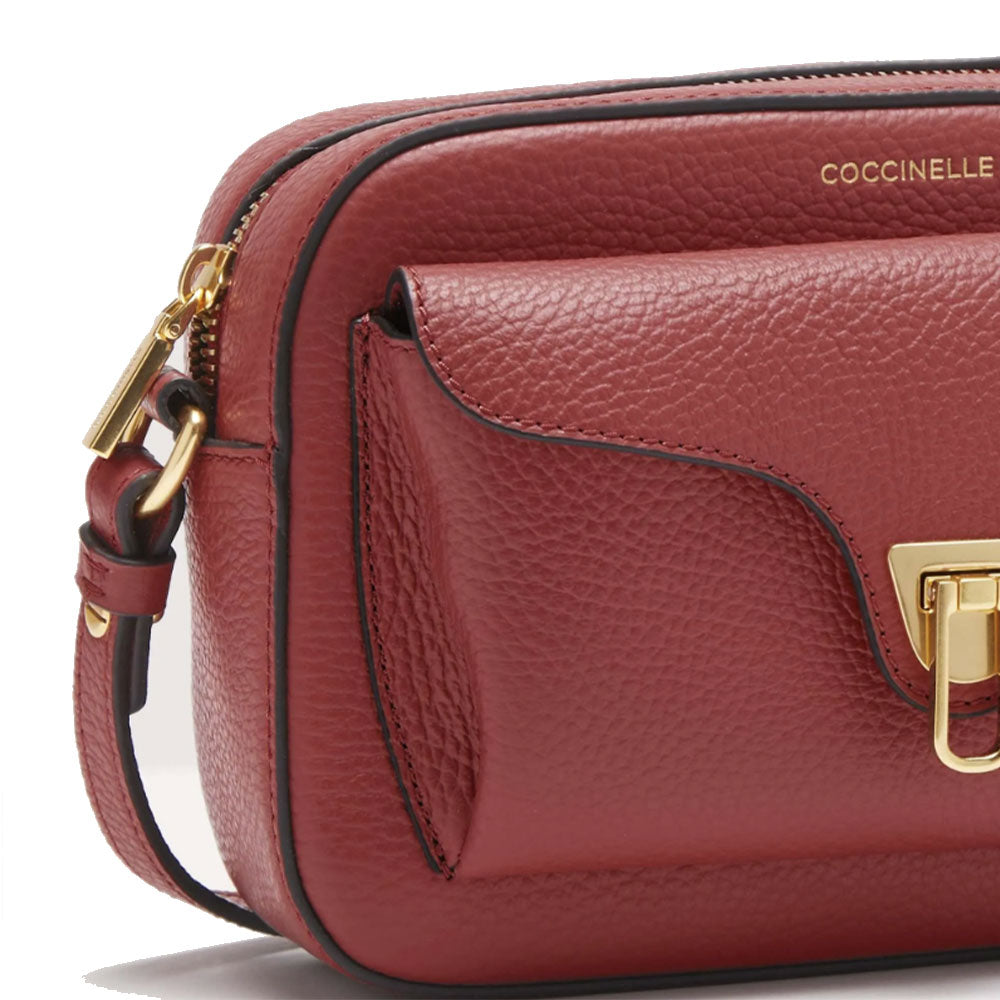 COCCINELLE Beat Soft Linie
Damen Schultertasche aus Brandy Leder