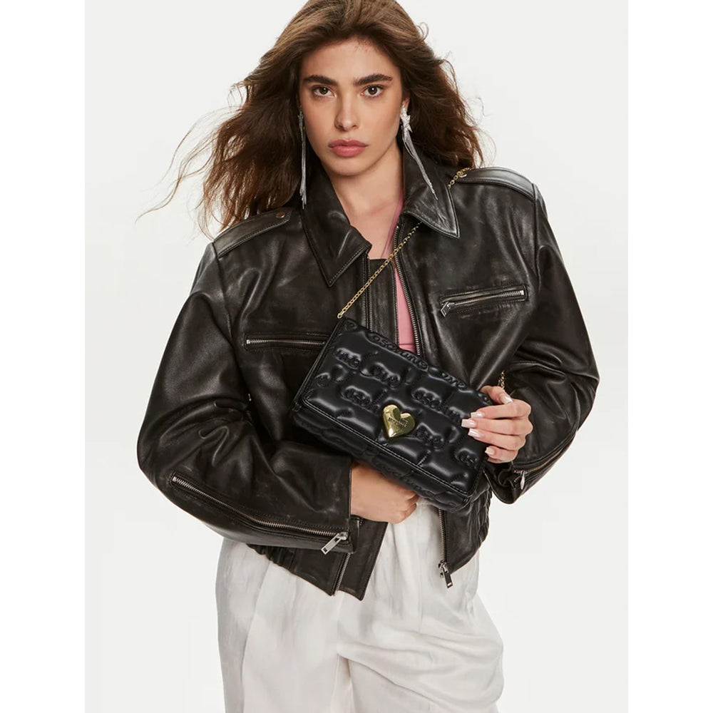 LOVE MOSCHINO
Schwarze Damen-Clutch mit Schultergurt und durchgehend gesticktem Logo