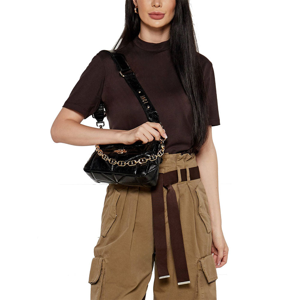 LOVE MOSCHINO GEOMETRIC QUILTED LINIE
Schwarze Umhängetasche