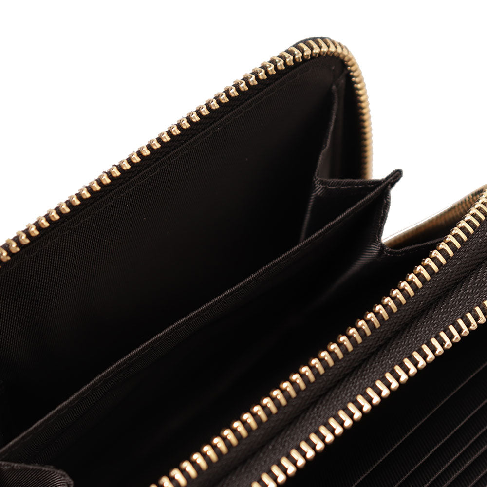 LOVE MOSCHINO Quilted Linie
Damen Geldbörse Doppelfach Rundum-Reißverschluss in Schwarz