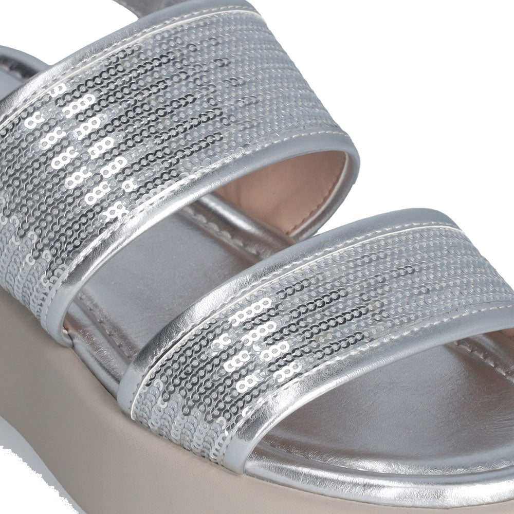 LIU JO Amber 01
Plateausandalen mit silbernen Pailletten