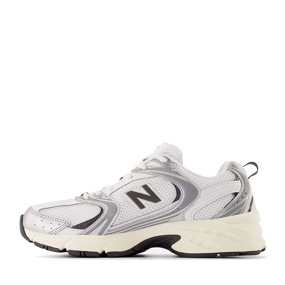 Sneakers Running NEW BALANCE 530 in Tessuto Sintetico e Mesh colore Silver Metallic e Black Cement