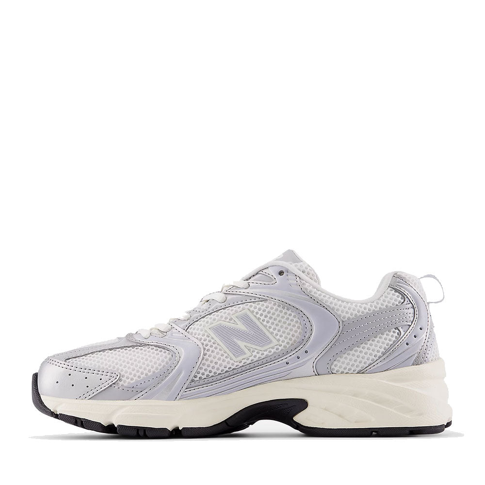 Sneakers Running NEW BALANCE 530 in Tessuto Sintetico e Mesh colore Silver Metallic e Reflection