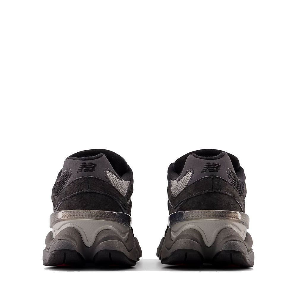 Sneakers Running NEW BALANCE 9060 in Suede e Tessuto Black Castelrock e Rain Cloud