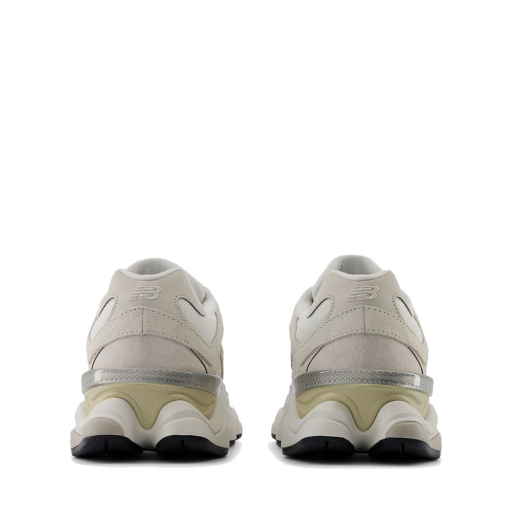 NEW BALANCE 9060 Laufschuhe aus Leder und Mesh Sea Salt Moonbeam und Turtledove