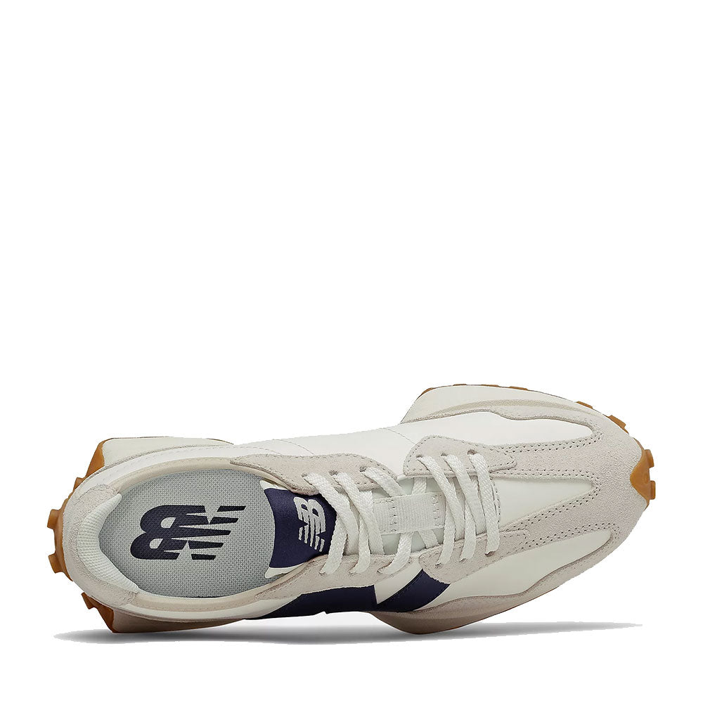 NEW BALANCE 327 SNEAKERS
Damenschuhe aus Wildleder und Nylon in den Farben Moonbeam und Navy