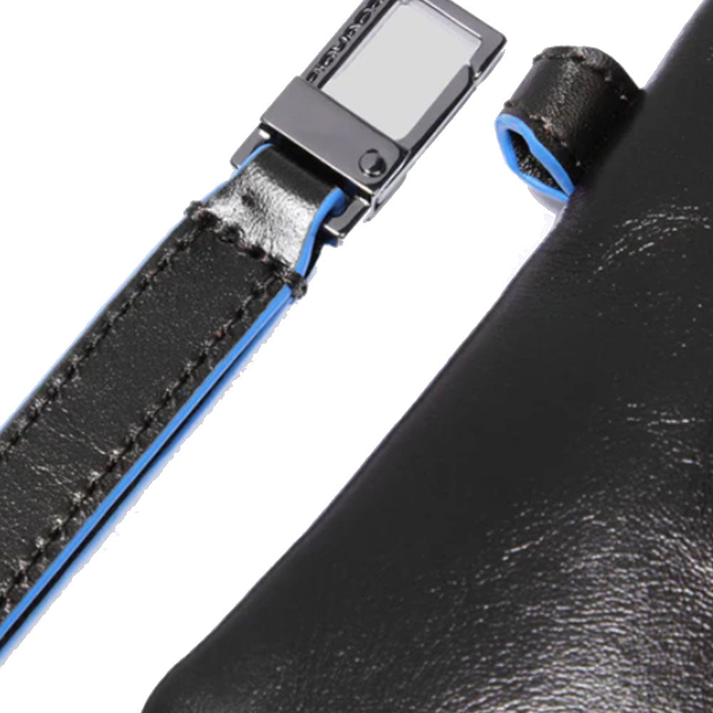 Pochette Uomo PIQUADRO in Pelle Linea Blue Square colore Nero - AC2648B2R
