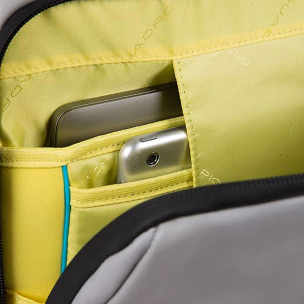 Trolley Cabina PIQUADRO con Portabilità a Zaino linea Bagmotig 2 Ruote Colore Grigio - Giallo - BV4817UB00BM