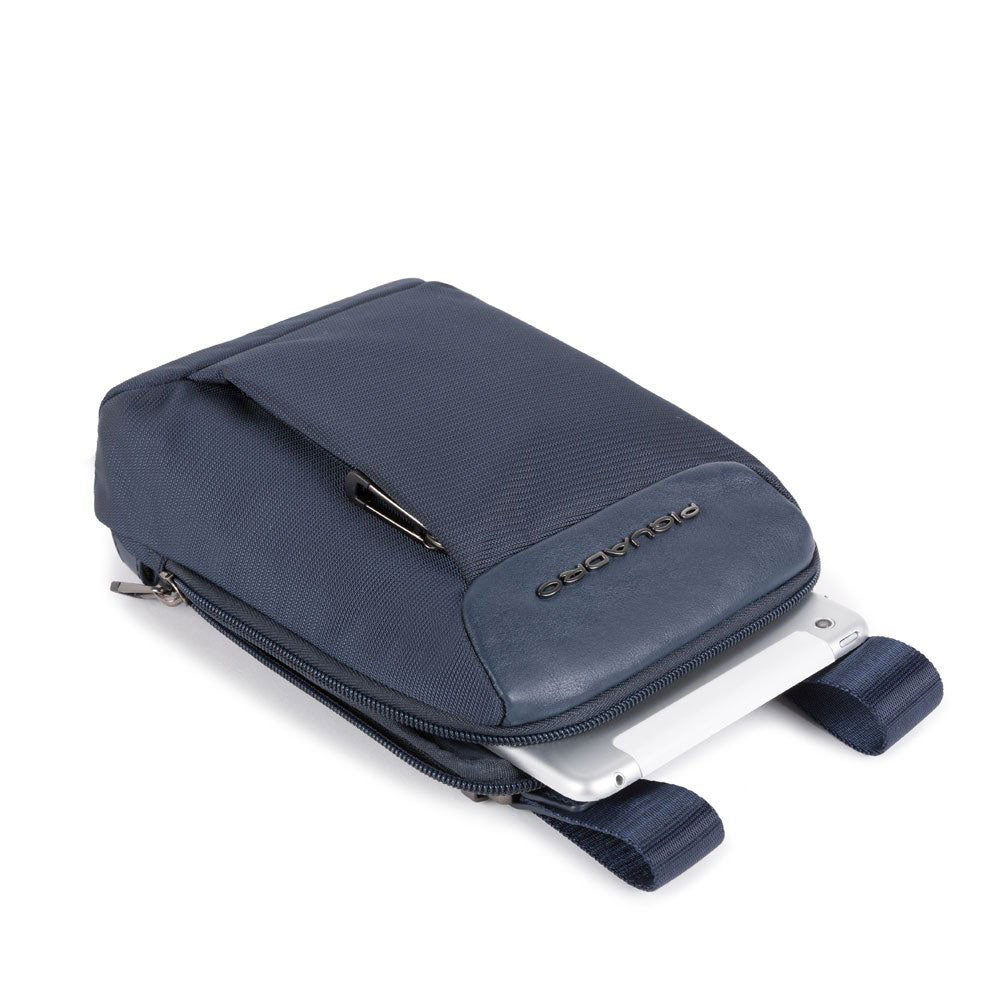 Borsello Uomo PIQUADRO in Tessuto e Pelle Blu Linea Macbeth - CA3084S115