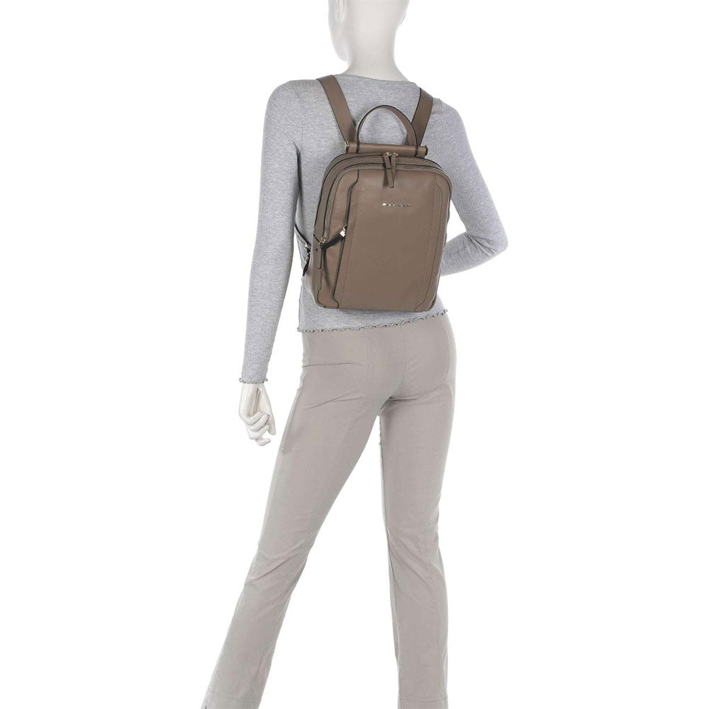 Zaino Donna Porta iPad®Pro 12,9 PIQUADRO linea Circle in Pelle Tortora - CA5566W92