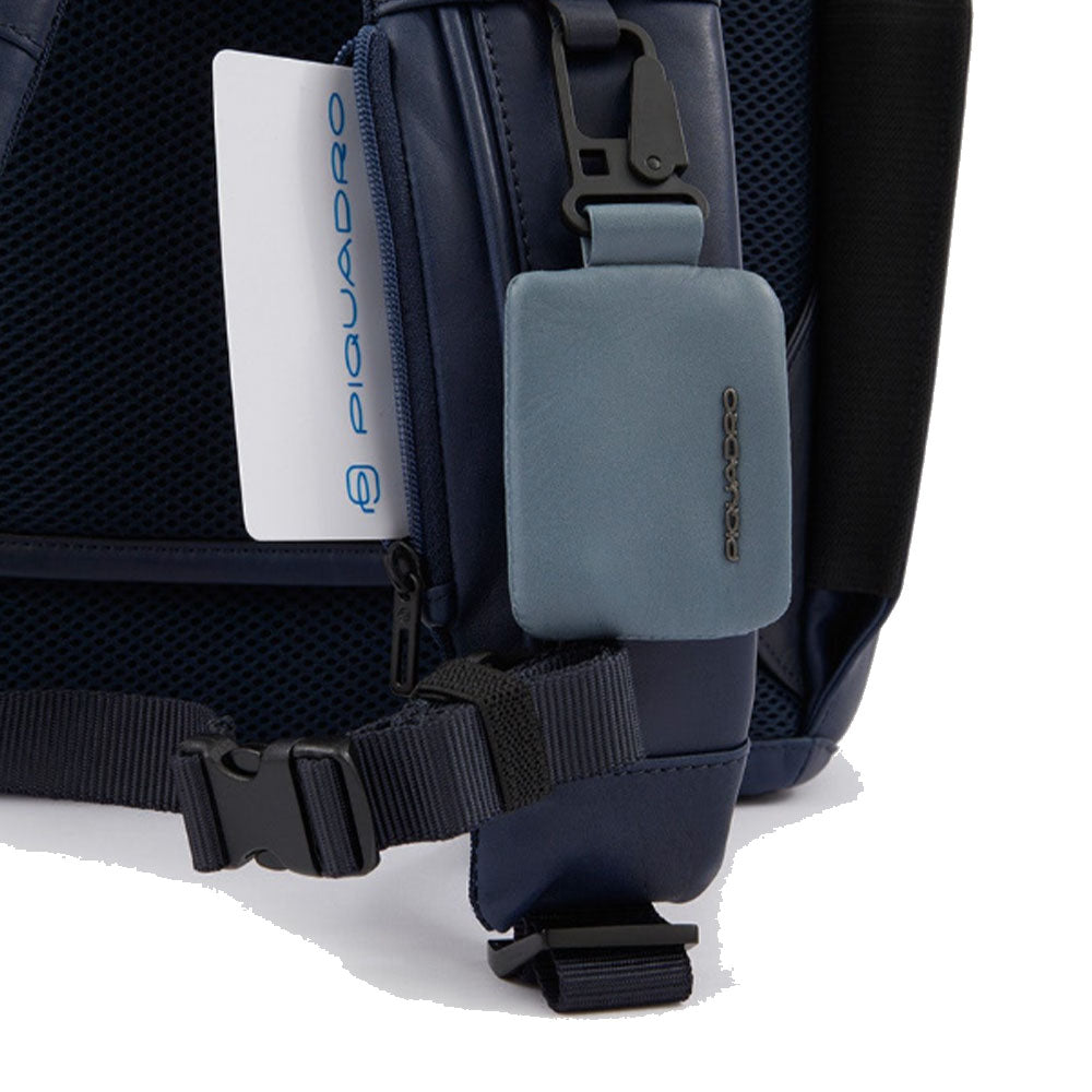 PIQUADRO
Herren Rucksack mit 15,6-Zoll-Laptopfach aus schwarzem Leder Finn Line – CA5989S123
