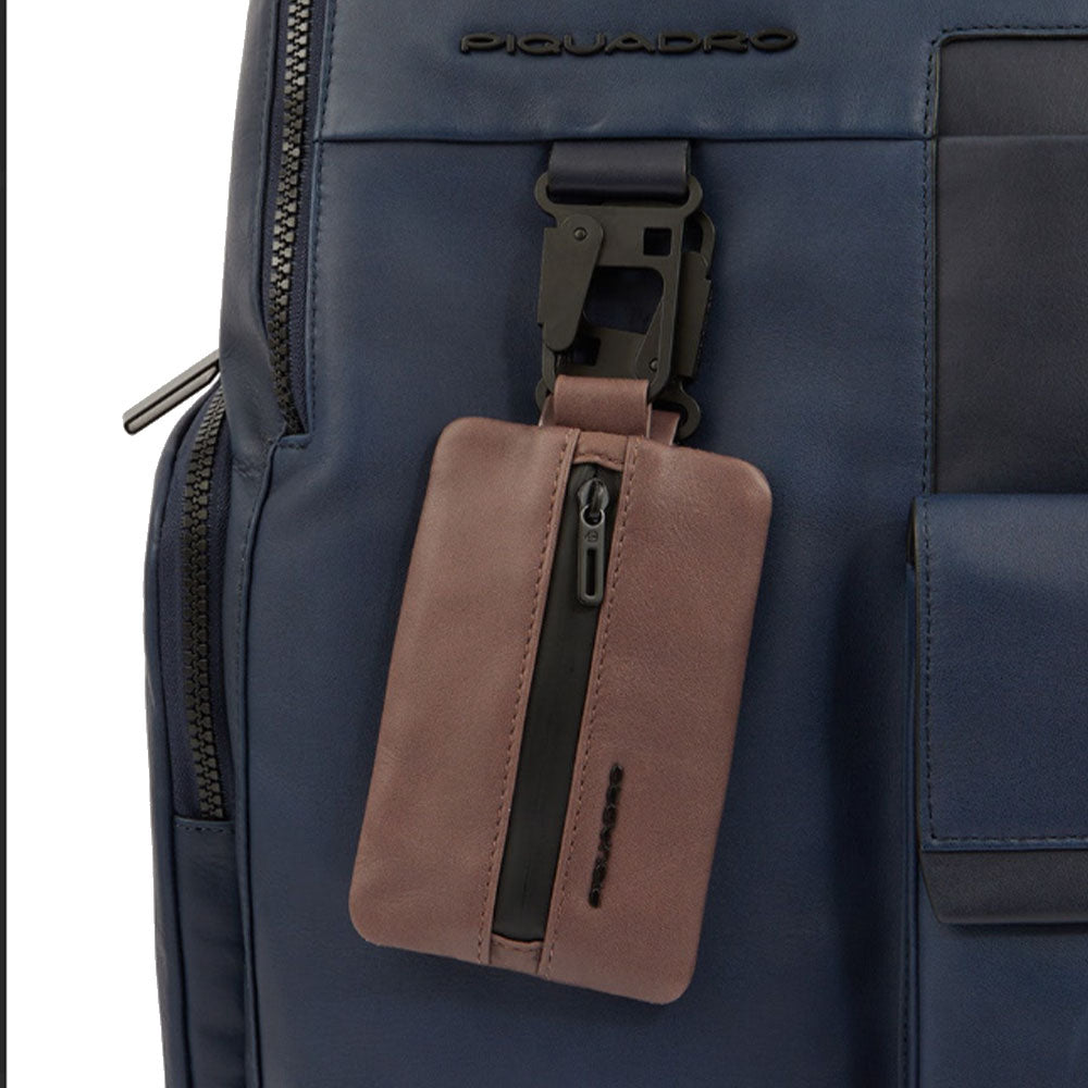 PIQUADRO
Herren Rucksack mit 15,6-Zoll-Laptopfach aus schwarzem Leder Finn Line – CA5989S123