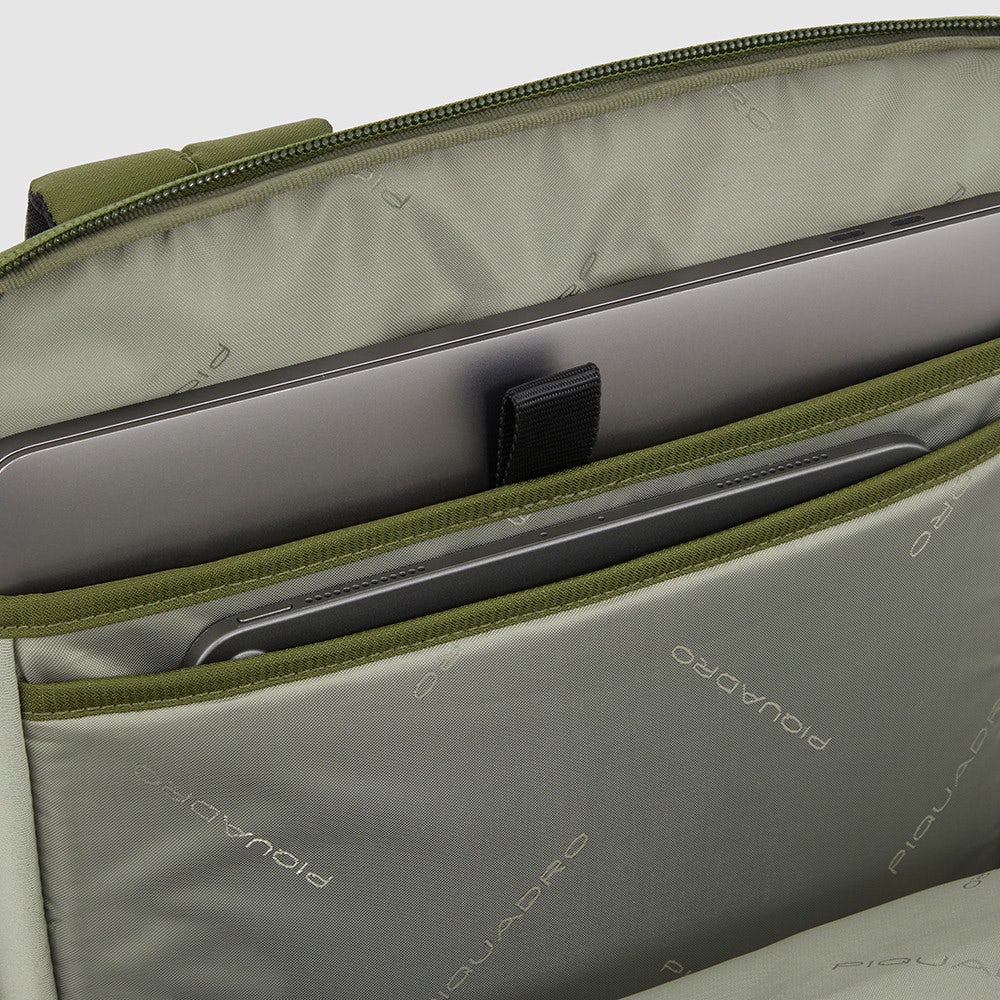 Zaino da Bici PIQUADRO in Nylon Riciclato Nero con Porta Pc 15,6" Linea Arne - CA5998S125L