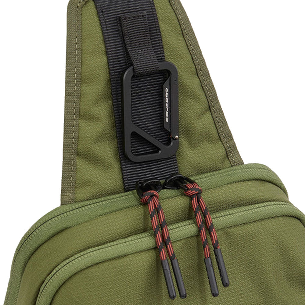 Herren-Umhängetasche aus recyceltem Stoff PIQUADRO Farbe Schwarz Arne Line - CA6003S125
