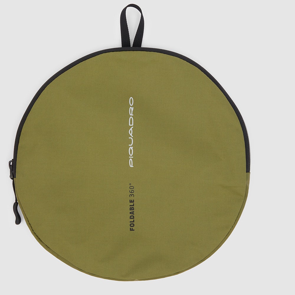 Zaino PIQUADRO Pieghevole porta PC 14" in Nylon Riciclato Linea Foldable Colore Verde Militare - CA6006FLD