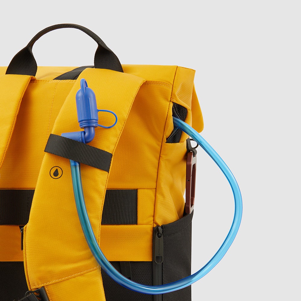 Zaino da Bici PIQUADRO in Tessuto Riciclato con Porta Computer 15,6" Linea Corner 2.0 Colore Giallo - CA6144C2O
