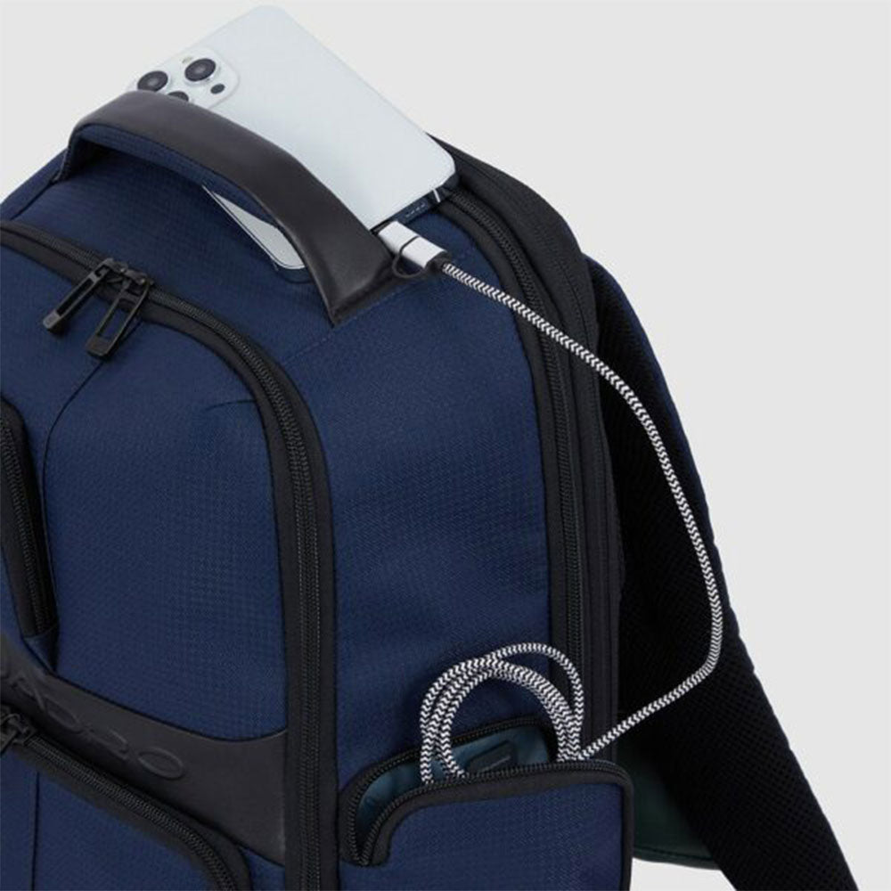 PIQUADRO WOLLEM LINIE
Rucksack für 15,6-Zoll-PC aus blauem Stoff – CA6239W129BM
