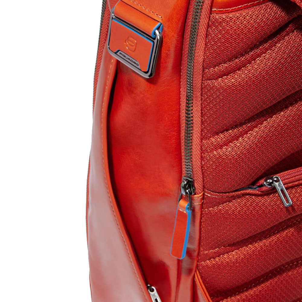 PIQUADRO 14" Laptop-Rucksack aus Leder Blue Square Line - CA6591B2