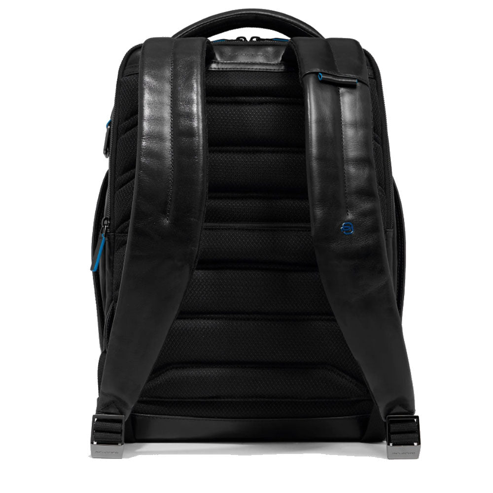 PIQUADRO 15,6" Laptop-Rucksack aus schwarzem Leder Blue Square Line - CA6593B2