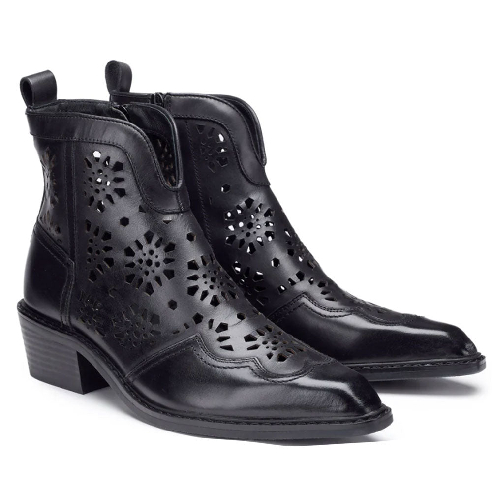 CULT Dolores Damen Low Texan Boots aus schwarzem perforiertem Leder