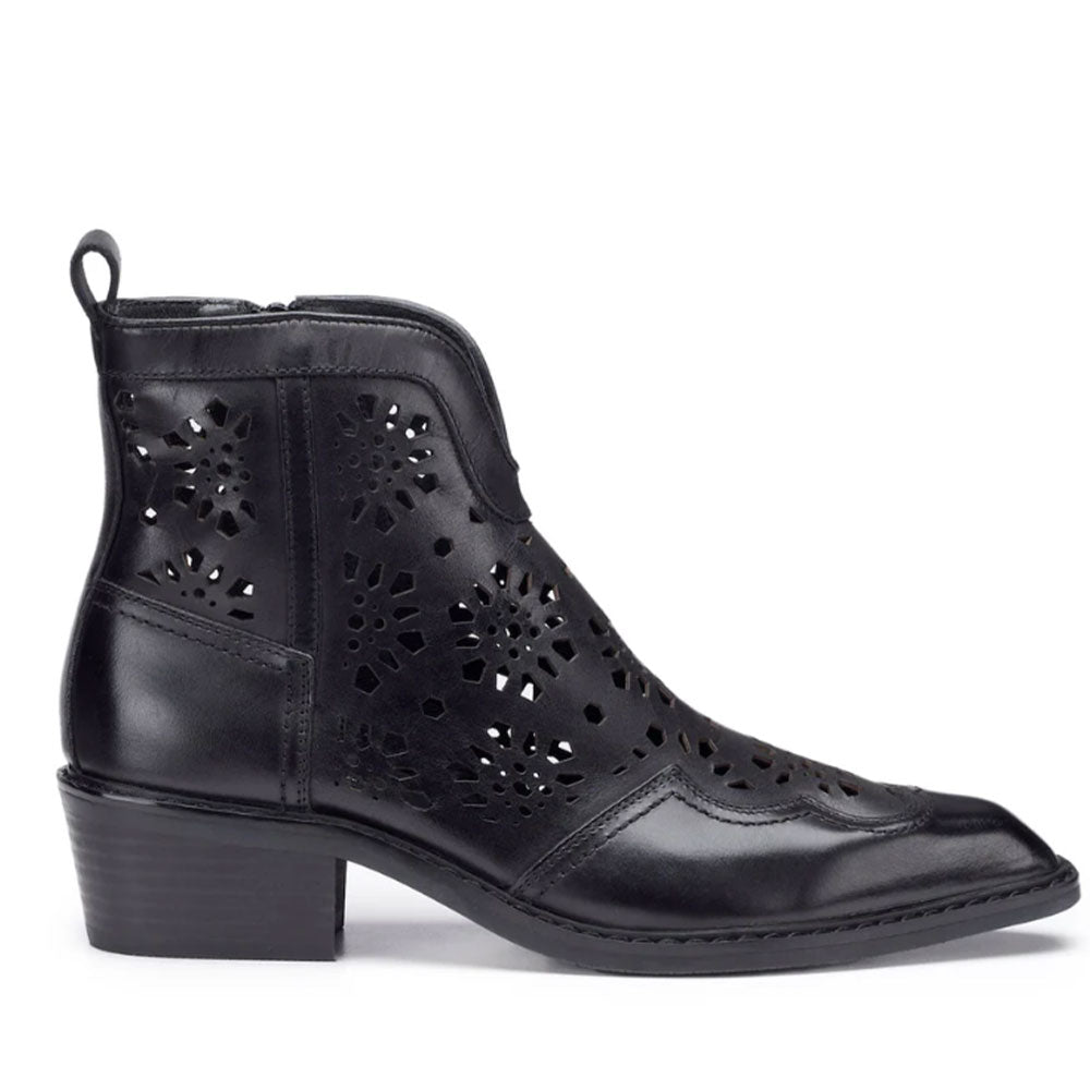 CULT Dolores Damen Low Texan Boots aus schwarzem perforiertem Leder