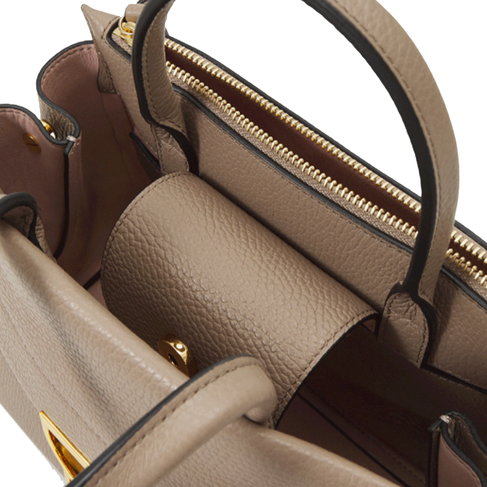 Borsa Donna a Mano COCCINELLE in Pelle linea Arlettis Colore Warm Taupe Misura Piccola
