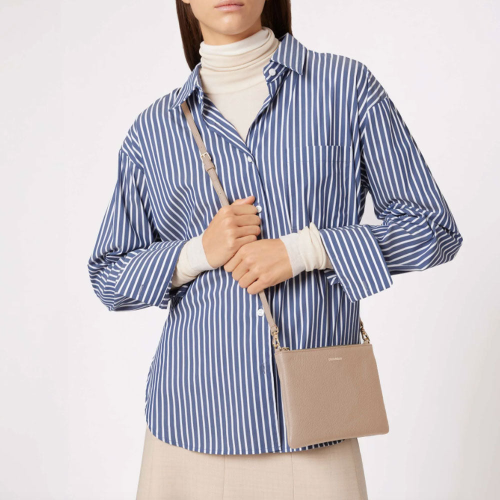 COCCINELLE BEST SMALL LINIE
Damen-Umhängetasche aus Leder in de Farbe Rosette