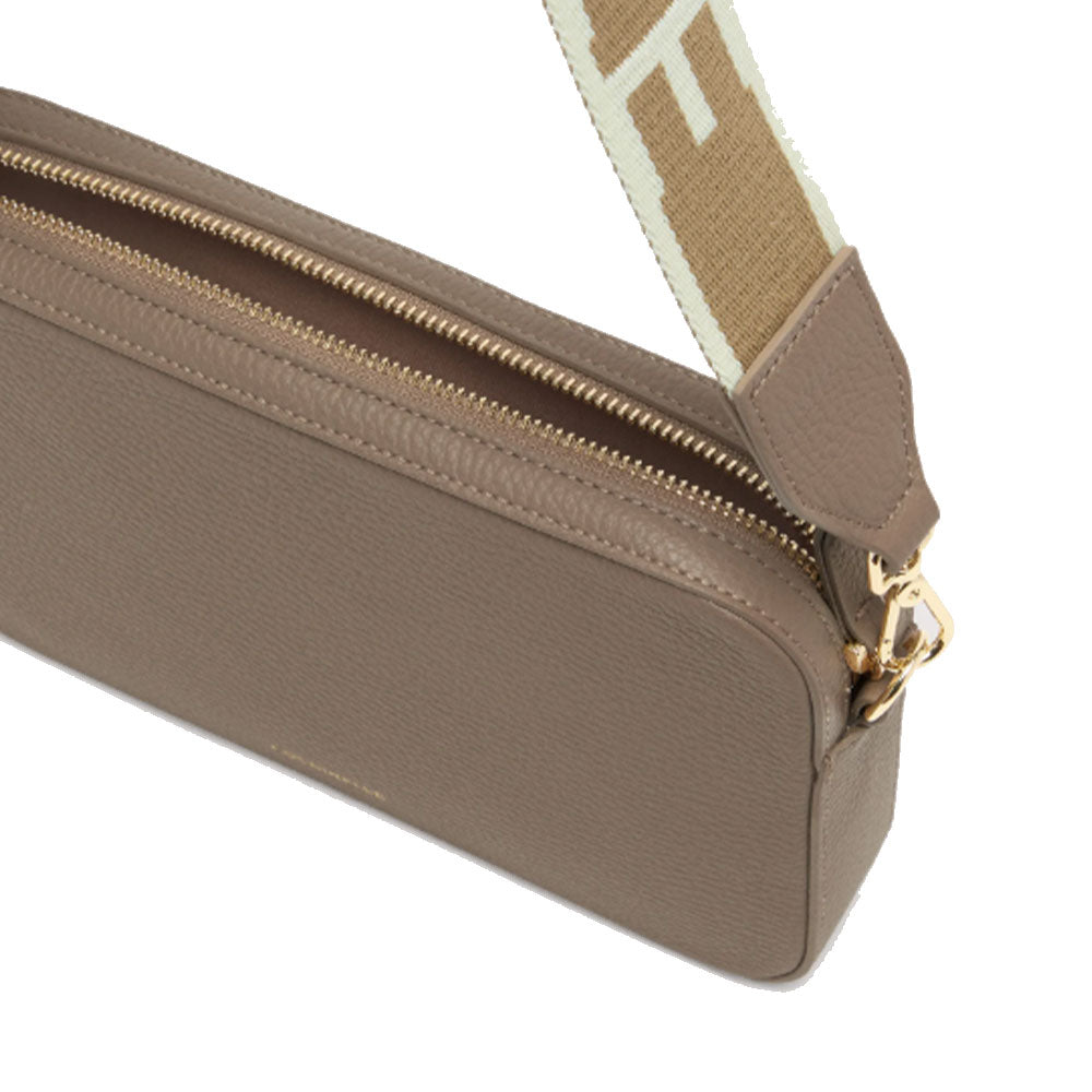 Borsa Donna a Tracolla COCCINELLE Linea Tebe Colore Warm Taupe