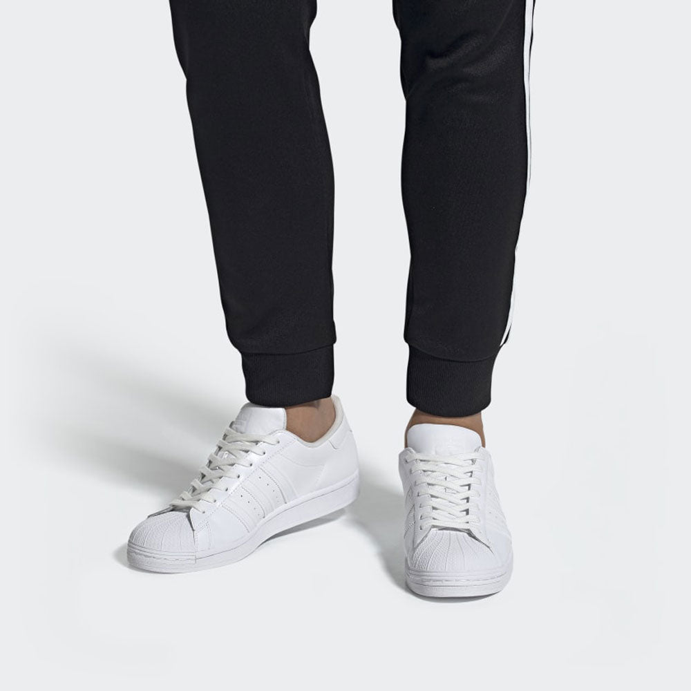 Scarpe ADIDAS Sneakers linea Superstar in Pelle colore Bianco