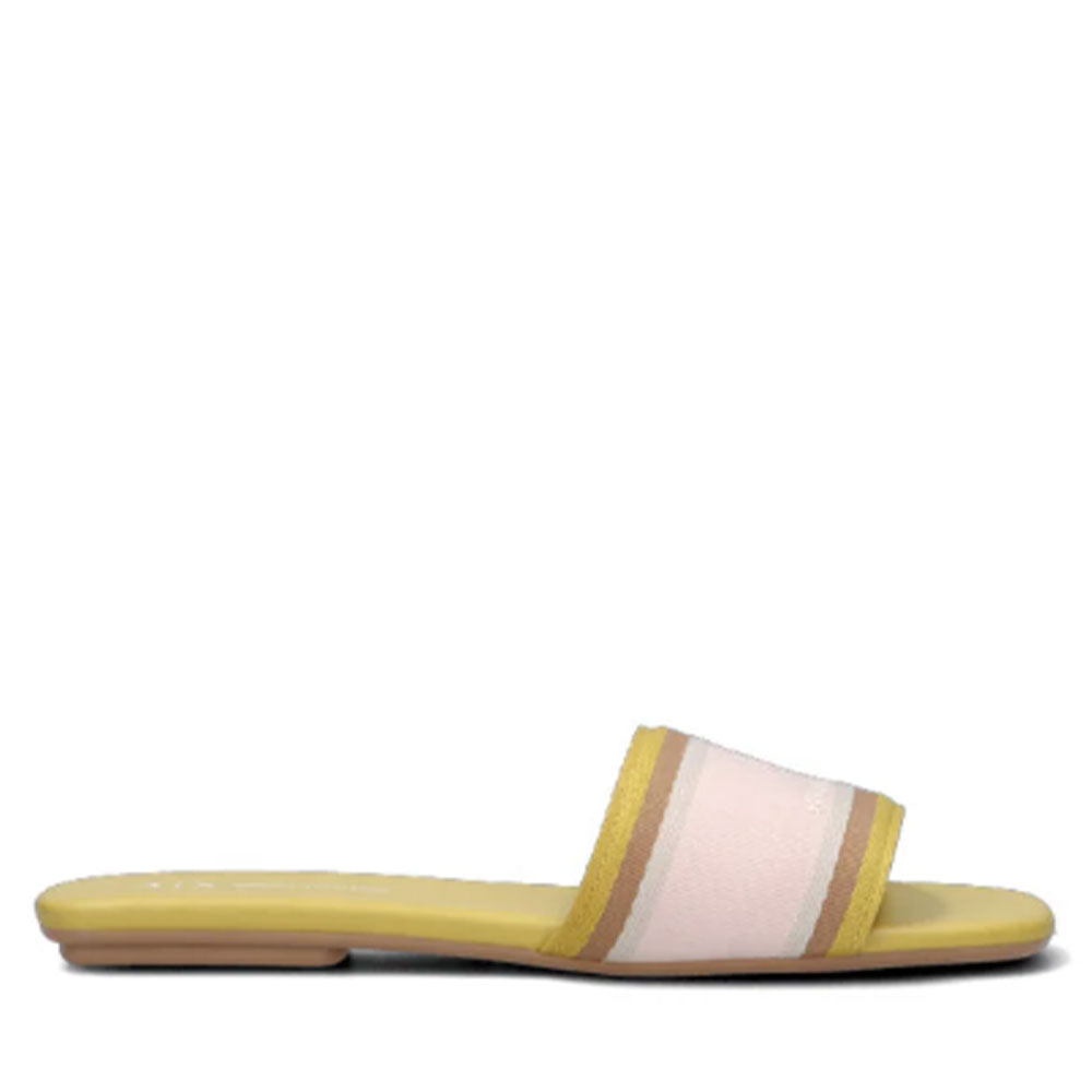 ARMANI EXCHANGE
Hausschuhe in der Farbe Bambus