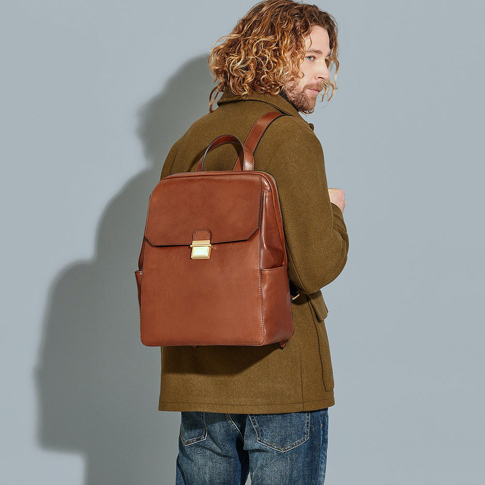 Herrenrucksack mit Klappe THE BRIDGE Dante-Linie aus braunem Leder