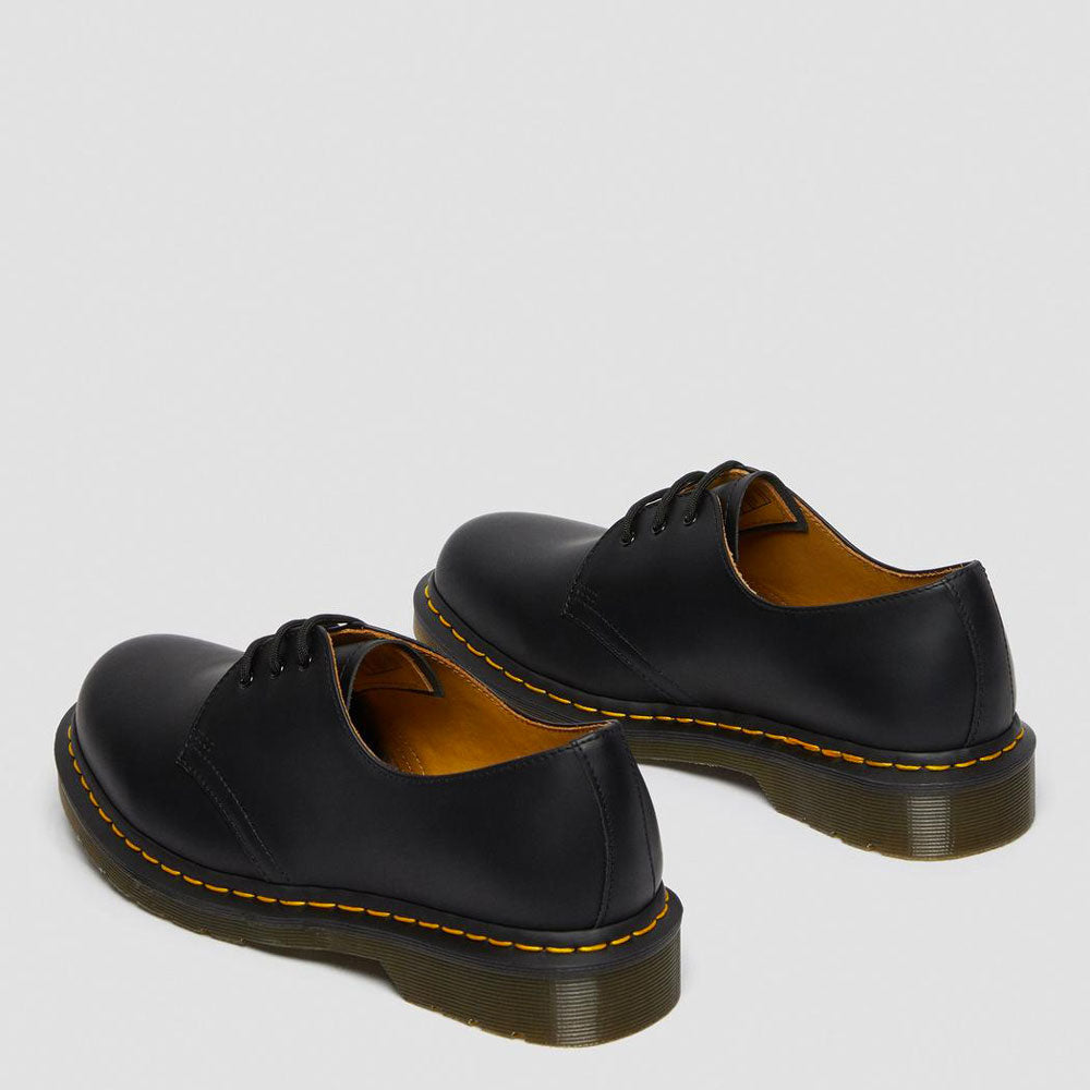Scarpe Unisex DR. MARTENS linea 1461 in Pelle Nera