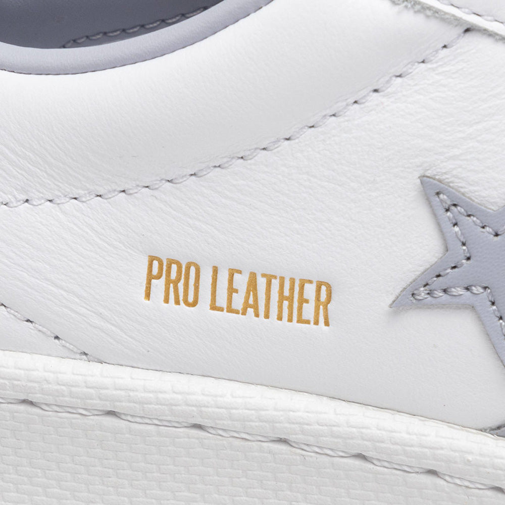 Scarpe Uomo CONVERSE Sneakers linea Pro Leather Low Top Shoe in Pelle Bianca