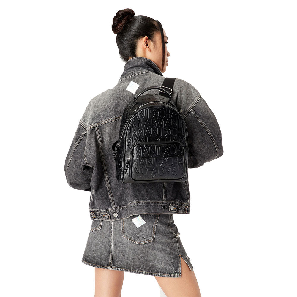 Zaino Donna ARMANI EXCHANGE Con Logo Impresso Chiuso con Zip colore Nero
