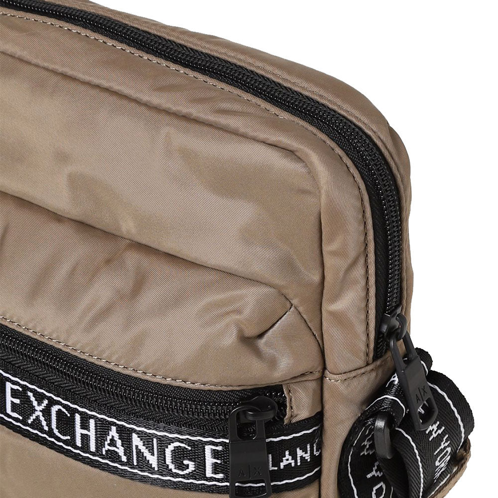 Borsello Uomo Armani Exchange in Tessuto Tecnico Colore Elmwood