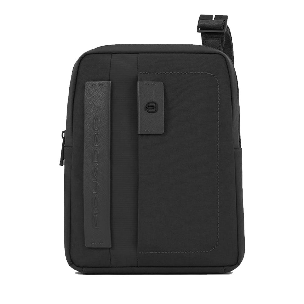 Borsello Uomo PIQUADRO in Tessuto Riciclato Nero Linea P16S2